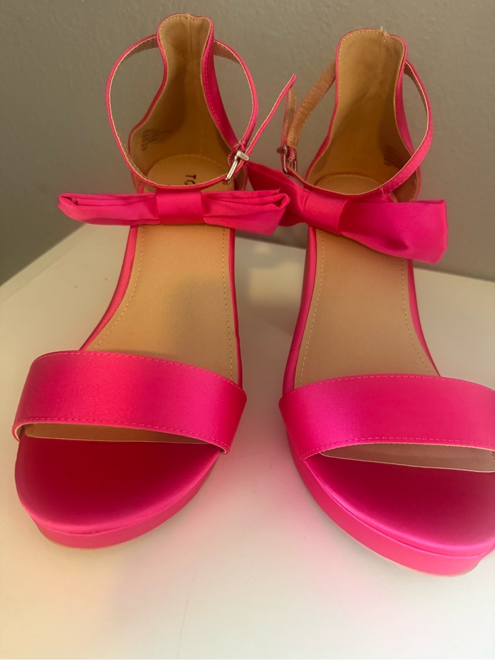 Bright  Pink Ankle-Strap Bow Platform Sandals